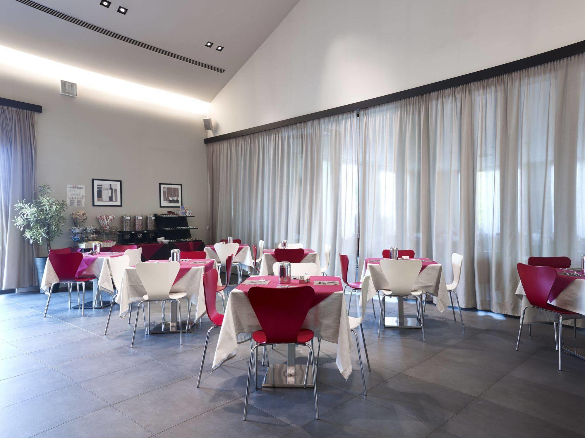 Casalgrande Hotel Salvaterra Bagian luar foto