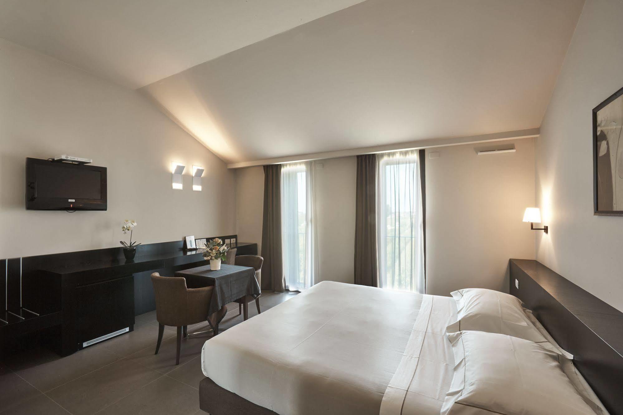 Casalgrande Hotel Salvaterra Bagian luar foto